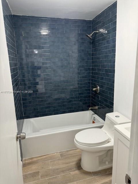 Building Photo - 6901 SW 22nd St Unit 0 Rental