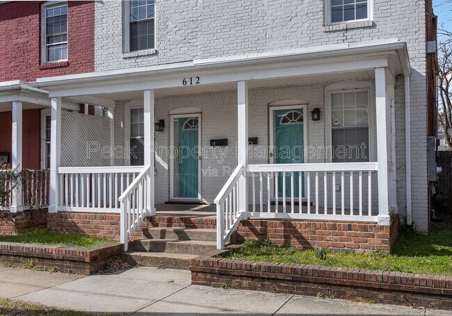 Photo - 612 N 32nd St Unidad 2