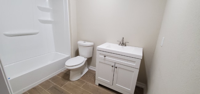 Photo - 0 Northdale St