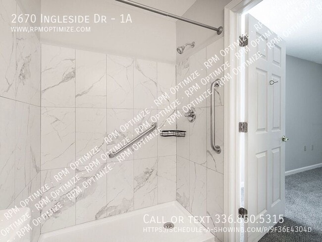 Photo - 2670 Ingleside Dr