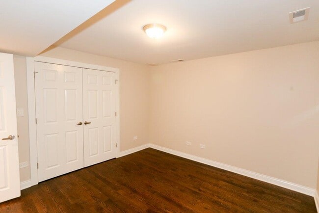 Photo - 1218 W Diversey Pkwy Unit 1