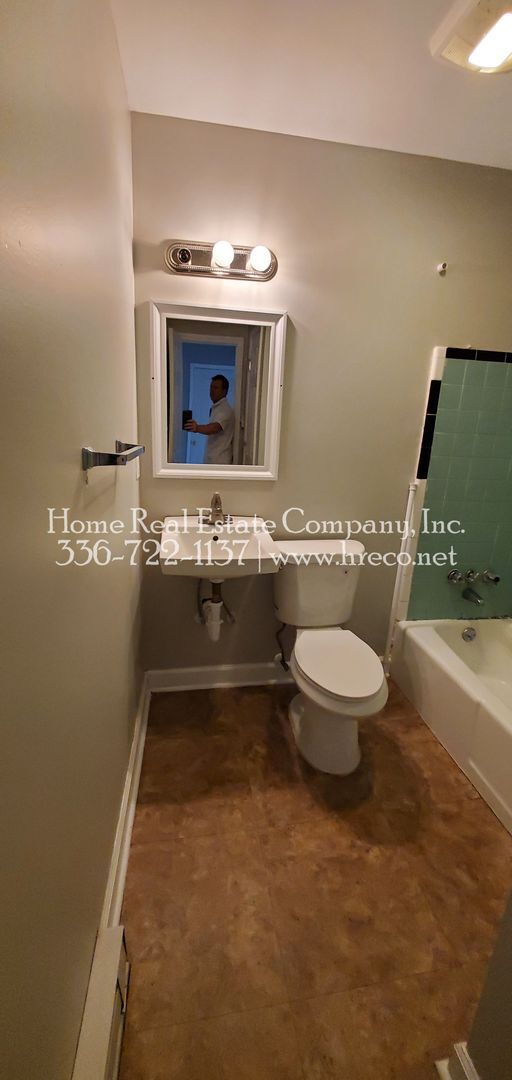 Photo - 2334 N Cherry St Unit 2334-D