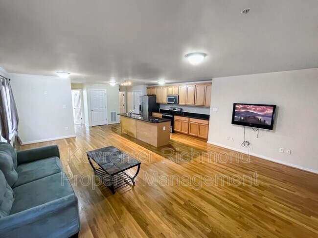 Photo - 3219 Ellwood Ave Unidad APT A