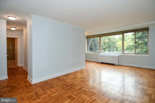 Photo - 4000 Tunlaw Rd NW Unidad 505