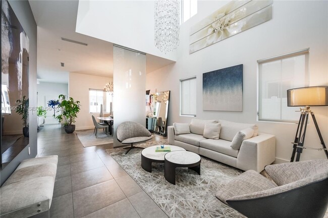 Photo - 8259 NW 34th St