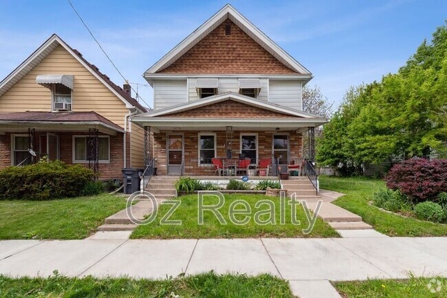 Building Photo - 223 E Weber St Rental