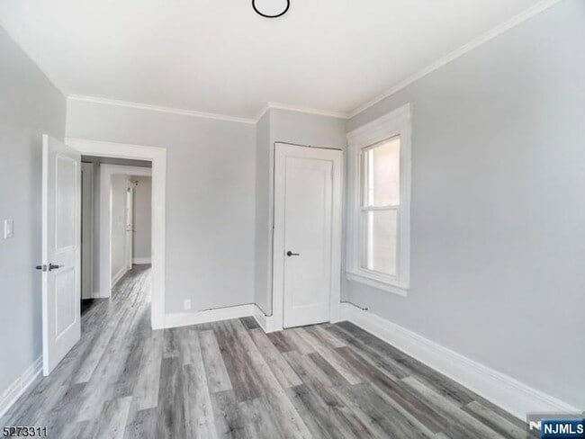 Building Photo - 68 Mill St