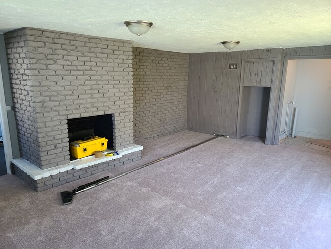 Photo - 813 Roosevelt St