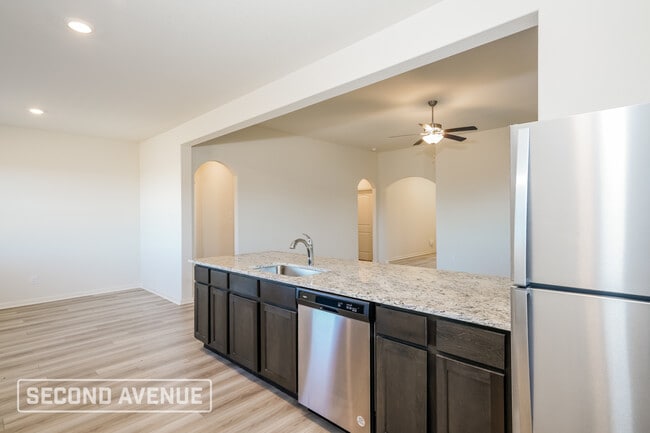 Photo - 428 Condie Russell Ave