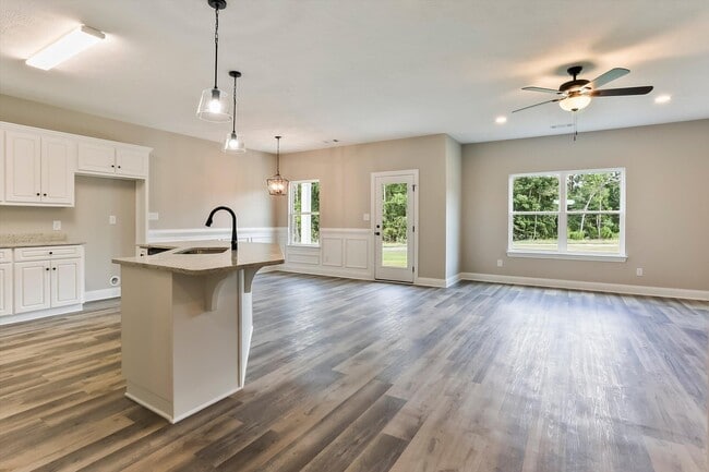 3327 Basil Ln