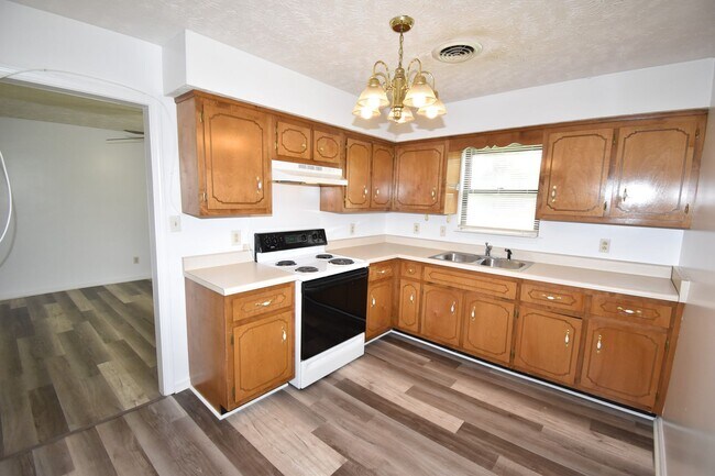 Photo - Charlotte Street-947 Unit 1