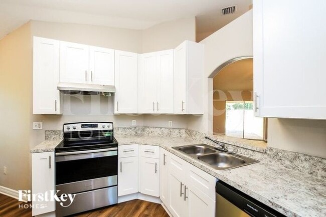 Photo - 102 Luther Dr