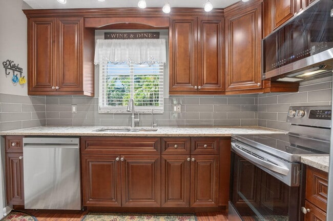 Photo - 6 Garden St Unit 201p