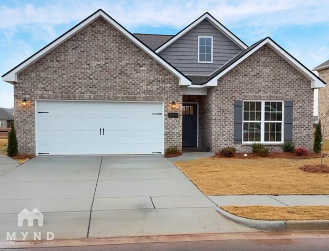 Building Photo - 235 Irish Hl Dr