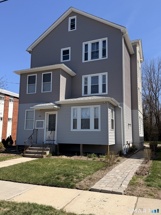 Building Photo - 45 Curtin St Unit FL 2