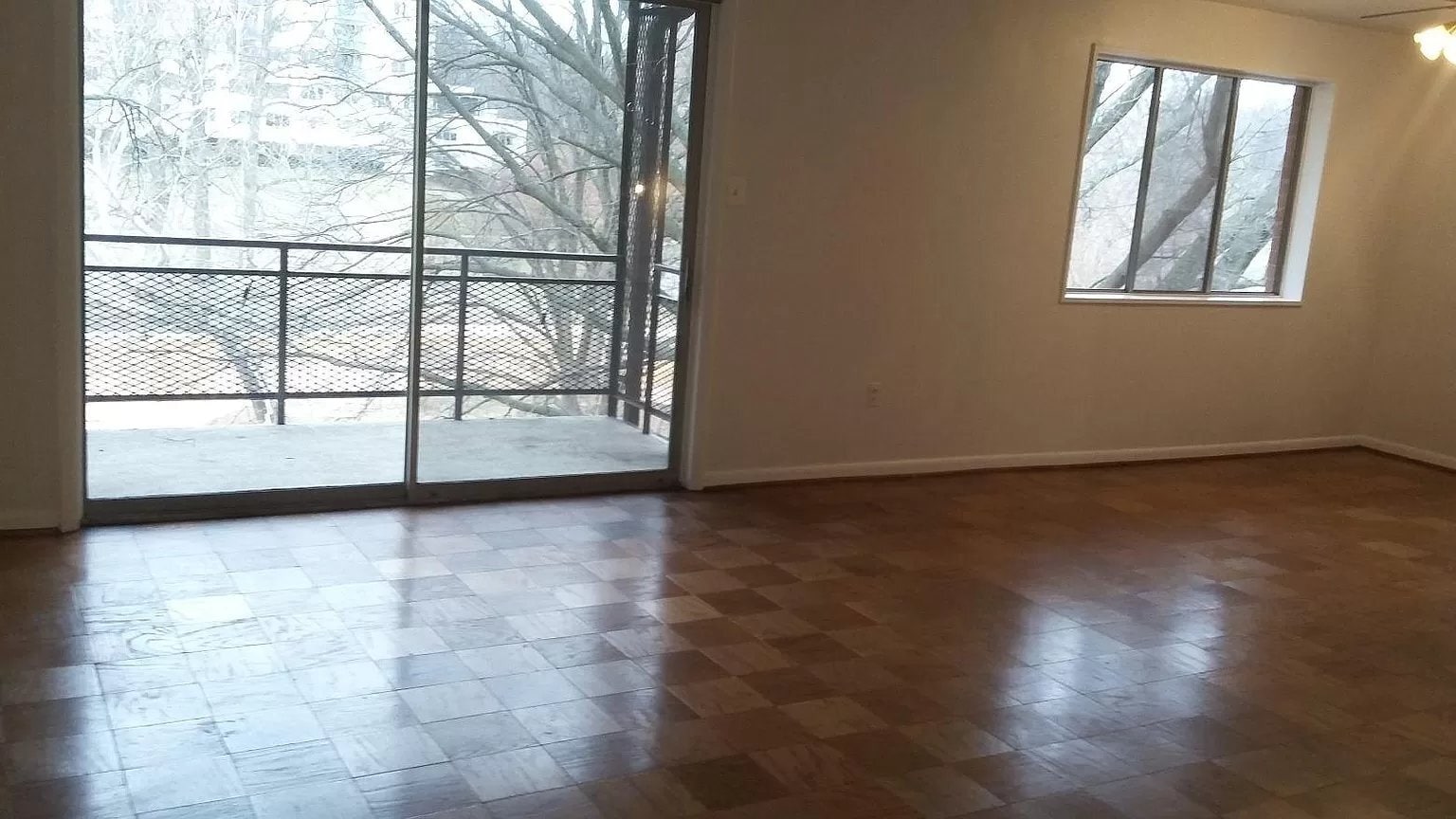 Photo - 10224 Rockville Pike Unit 402