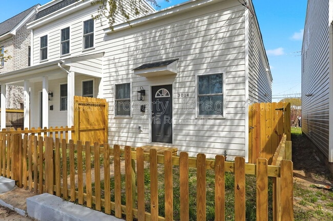 Photo - 3014 Parkwood Ave