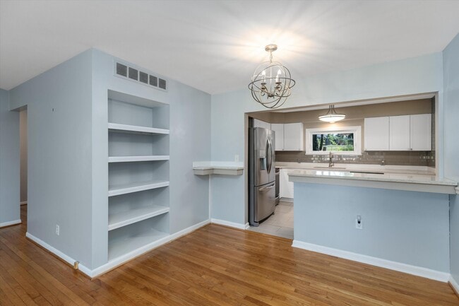 Photo - 4047 Ledgestone Dr