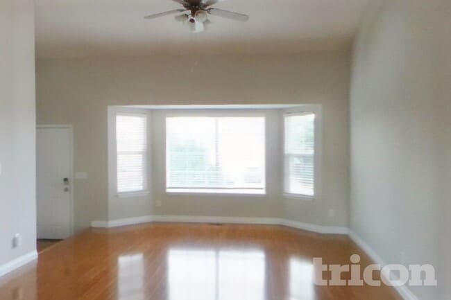 Photo - 4117 W 30th St Pl