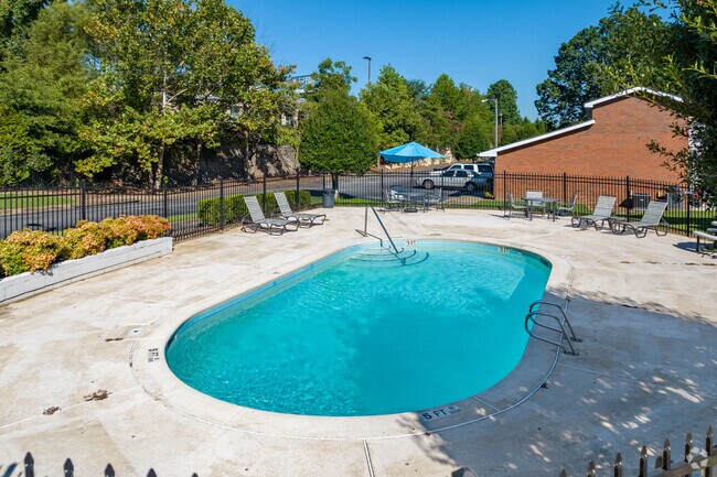 Cedar Springs Apartments