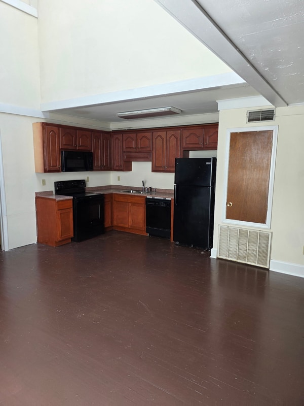 Building Photo - 2306 University Blvd Rental