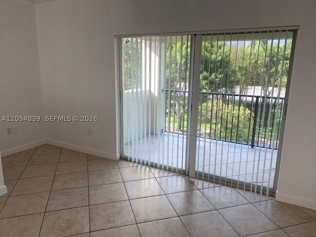 5880 W Sample Rd Unit 308