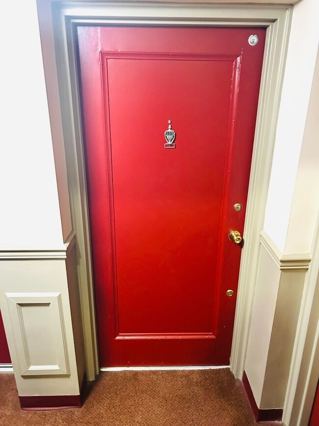 Photo - 1577 N Colonial Terrace