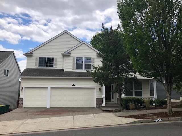 Building Photo - 16130 SW Loon Dr
