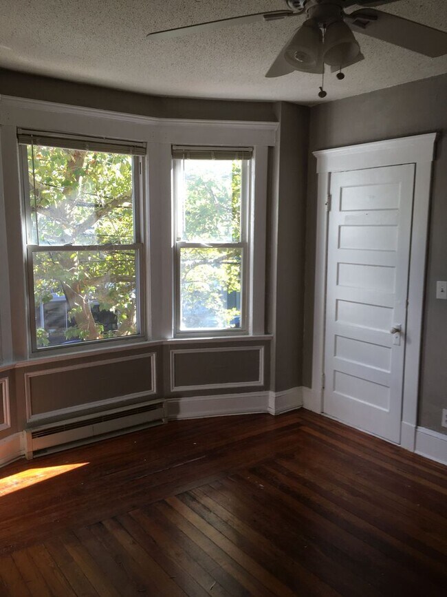 Photo - Sunny 1BR in East Rock | Hot Water & Gas Included | Walk to Yale Unit A1