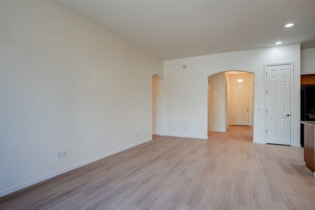 Photo - 3 Bedroom, 2 bath home in Granville