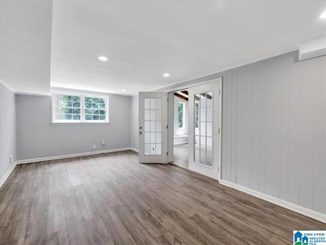 Photo - 3228 Mockingbird Ln