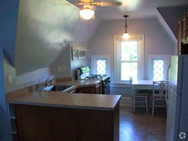Building Photo - 600 S Dallas Ave Unit 3 Rental