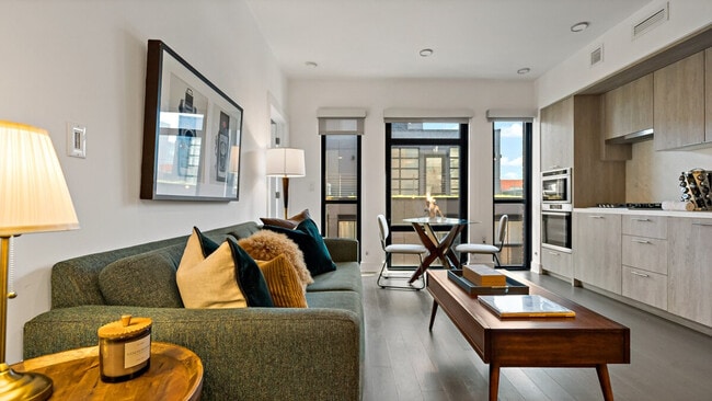 Photo - 1924 8th St NW Unidad SI ID1395396P