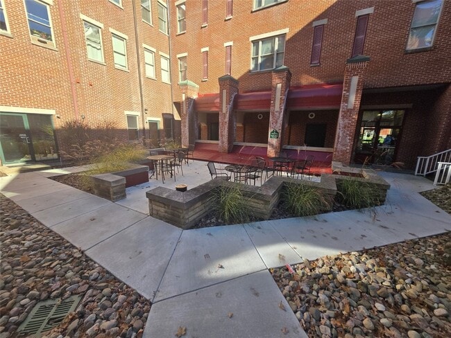 Photo - 900 Market St Unit 212