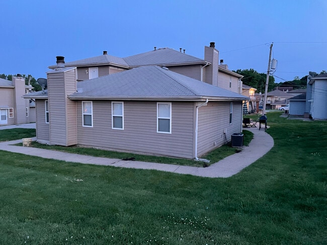 Photo - 11001 NW Lema Dr Apartments Unit A