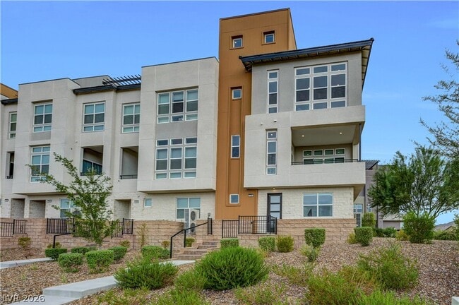3348 Esker Rdg Ave