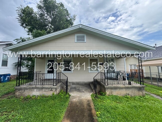 Building Photo - 1141 Wharton Ave Unit B