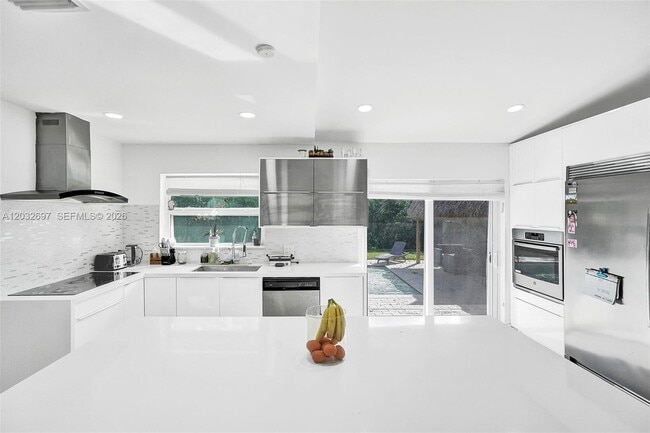 Photo - 2190 NE 122nd St