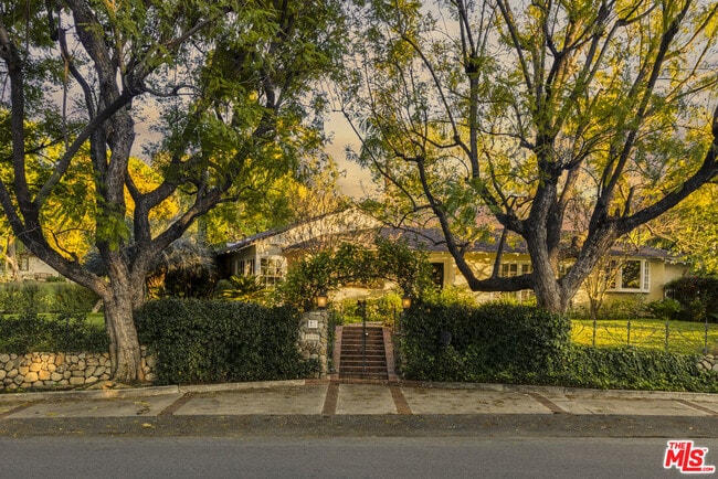 Photo - 13166 Valley Vista Blvd