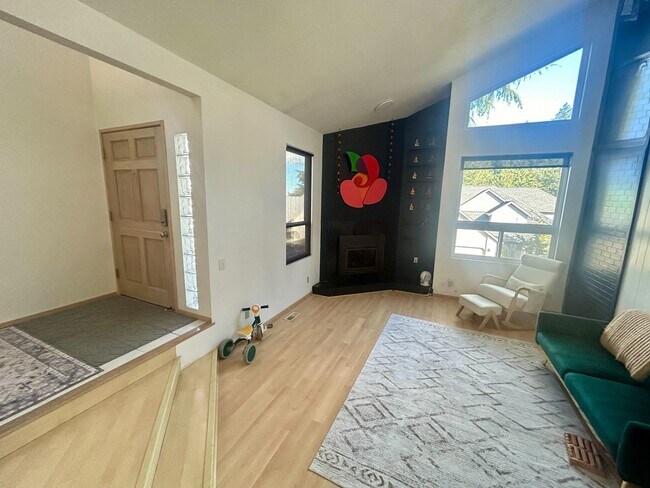 Photo - Modern 3-Bed/2.5-Bath Home with Breathtaki...