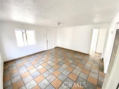 Photo - 8035 Tippecanoe Ave