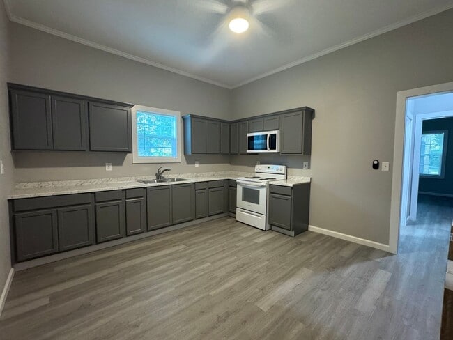 Photo - One bedroom in Monroe!