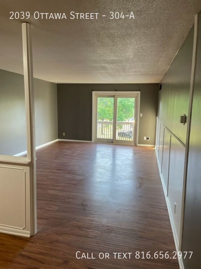 Photo - 2039 Ottawa St Unit 304-A