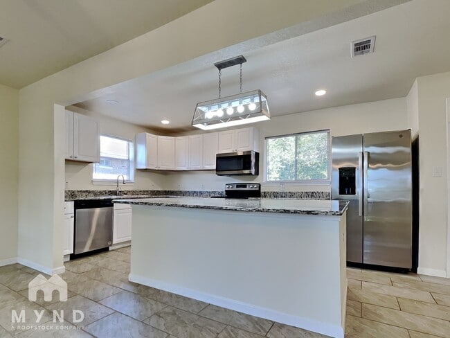 Photo - 4809 Cedar St