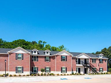 Photo - The Woods Apartments