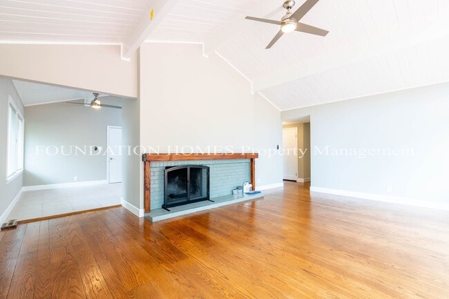 Photo - Charming 3BD/2BA Ranch-Style Home!  A/C!  ...