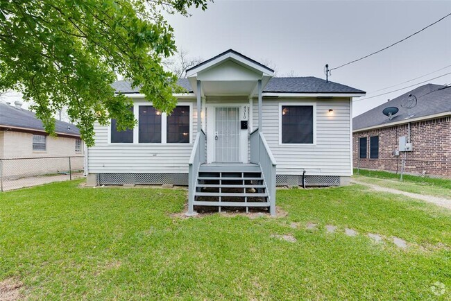 Building Photo - 4310 E Toliver St Rental