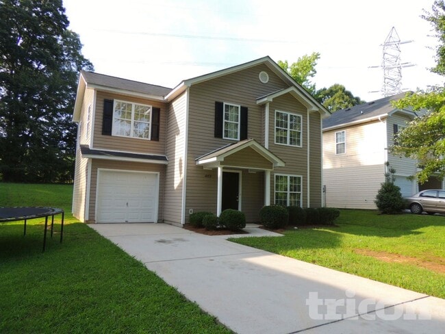 Photo - 1053 Dale Ave