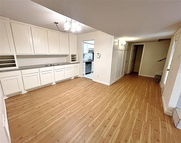 Photo - 725 Cain Dr