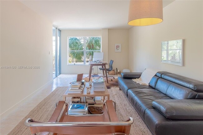 Photo - 1615 West Ave Unit 304